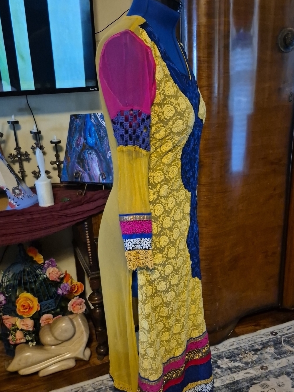 Conga Embroidered - Picture 3 of 15